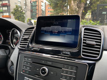 Cargar imagen en el visor de la galería, Mercedes-Benz GLE 250D 4MATIC Modelo 2019
