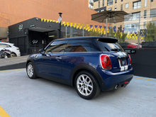 Cargar imagen en el visor de la galería, Mini Cooper HatchBack Modelo 2018
