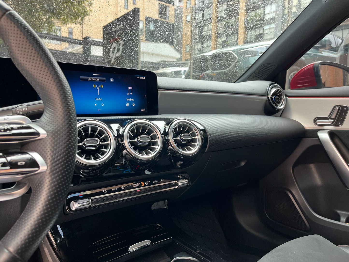 Mercedes-Benz A35 AMG 4MATIC Modelo 2023