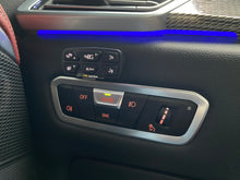 Cargar imagen en el visor de la galería, BMW X6 M50I Blindada Modelo 2023

