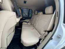 Cargar imagen en el visor de la galería, Toyota LC300 VX-R Diésel Modelo 2024
