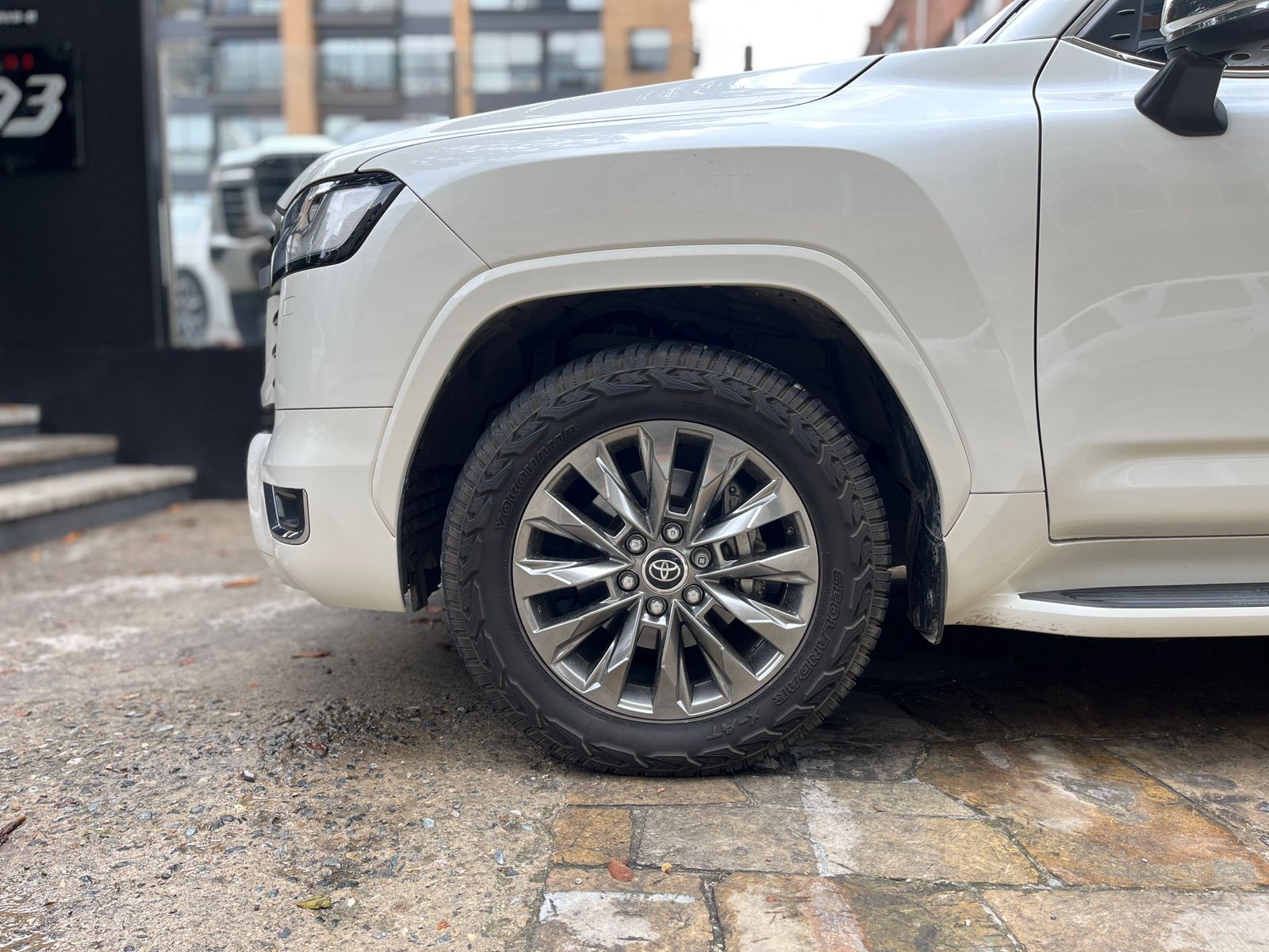 Toyota Land Cruiser 300 Modelo 2023 Blindada - Autos 93