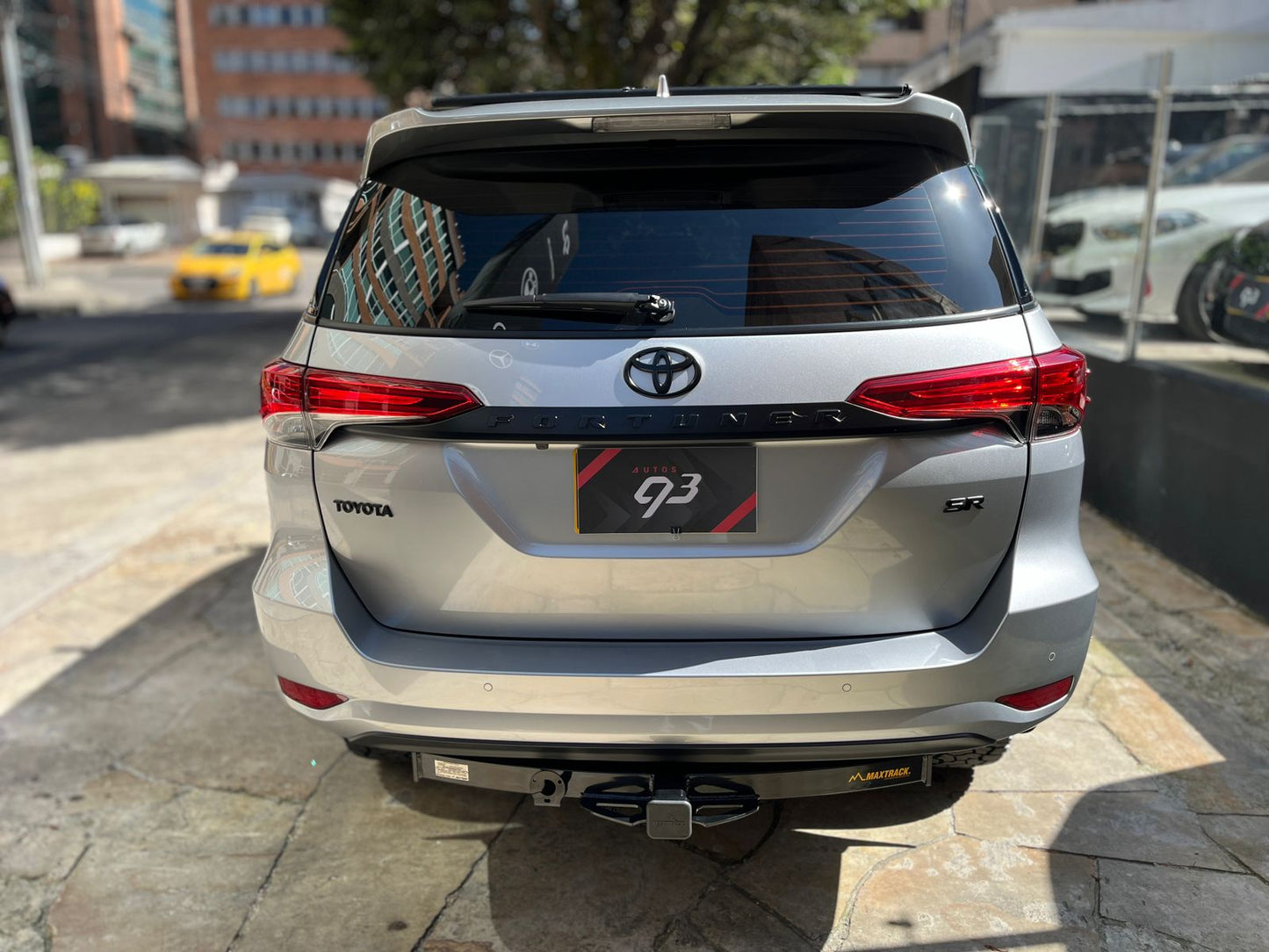 Toyota Fortuner SR Modelo 2023