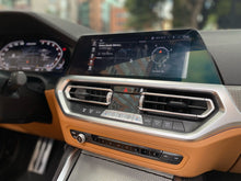 Cargar imagen en el visor de la galería, BMW M440I xDrive Cabriolet Modelo 2022
