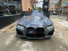 Cargar imagen en el visor de la galería, BMW M440I xDrive Cabriolet Modelo 2022
