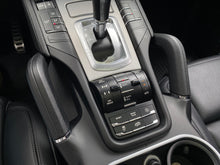 Cargar imagen en el visor de la galería, Porsche Cayenne S Modelo 2017
