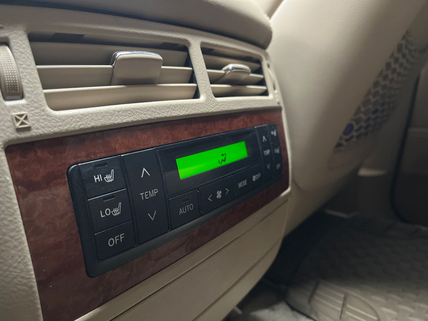 Toyota Land Cruiser 200 Modelo 2013