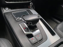 Cargar imagen en el visor de la galería, AUDI Q5 45 TFSI Modelo 2019
