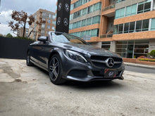 Cargar imagen en el visor de la galería, Mercedes-Benz C200 Cabriolet Modelo 2017
