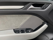 Cargar imagen en el visor de la galería, Audi A3 S-line Modelo 2018
