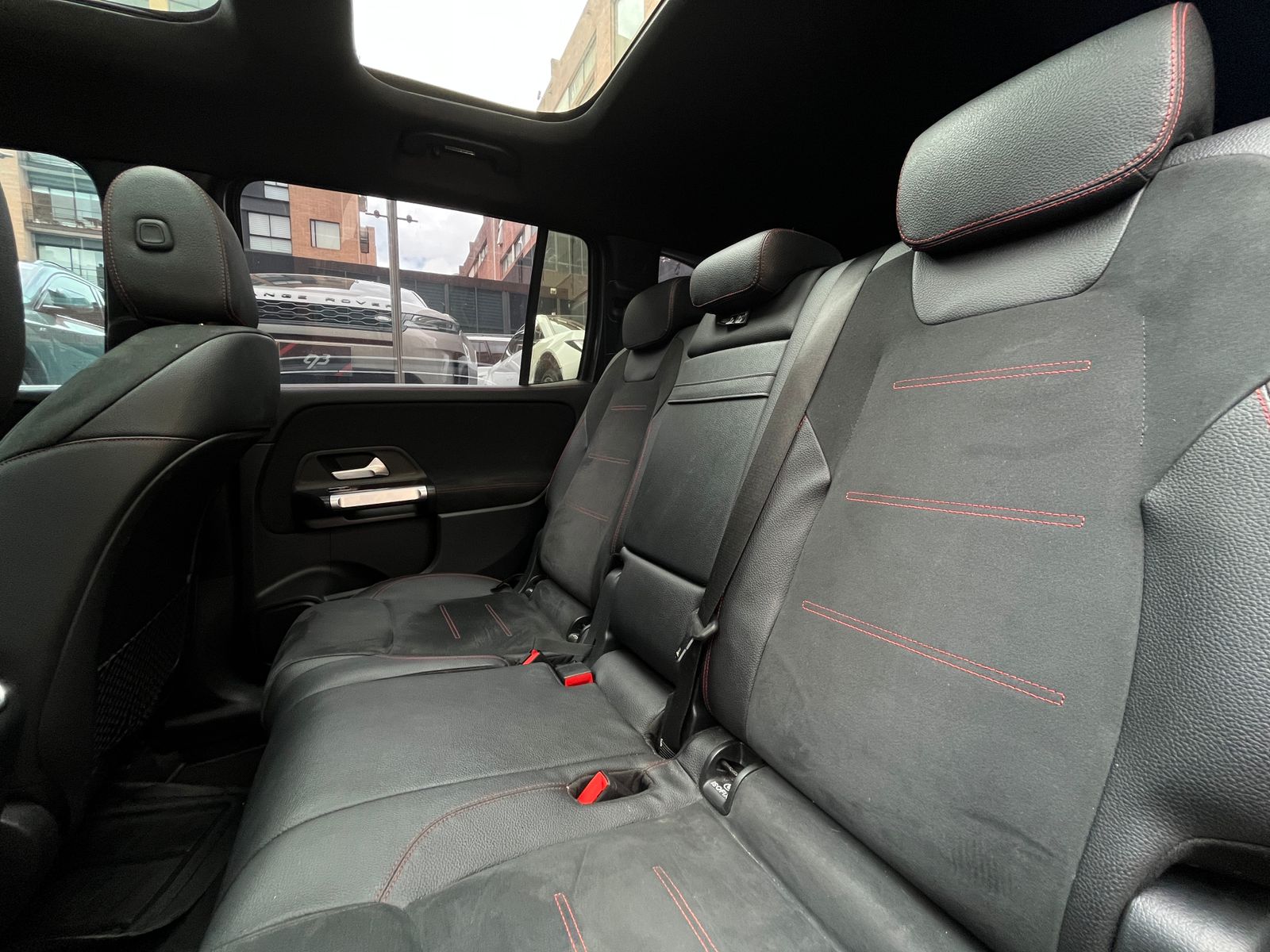 Mercedes-Benz GLB 200 Modelo 2022 - Autos 93
