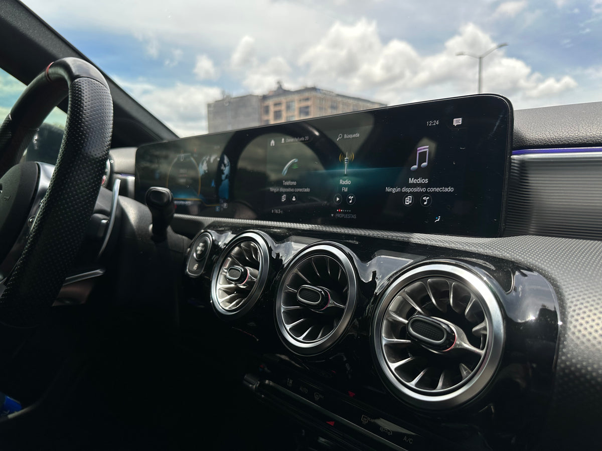 Mercedes-Benz AMG A 35 4MATIC Modelo 2022