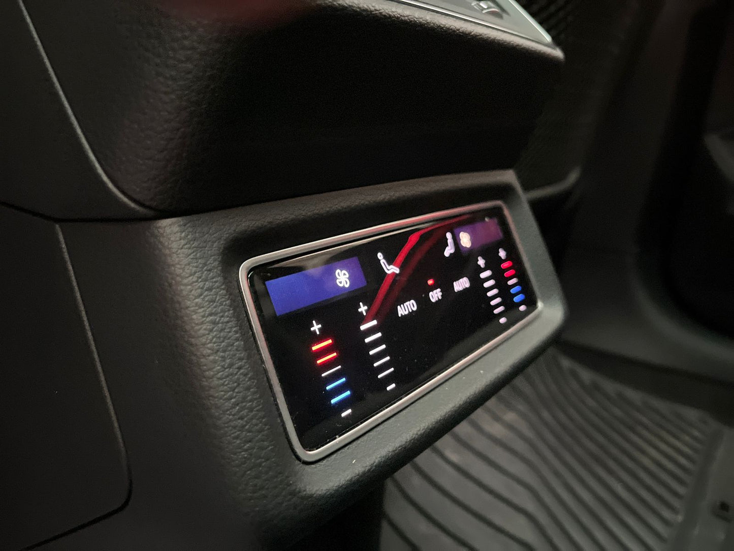 Audi Q8 e-tron Modelo 2024 - Autos 93