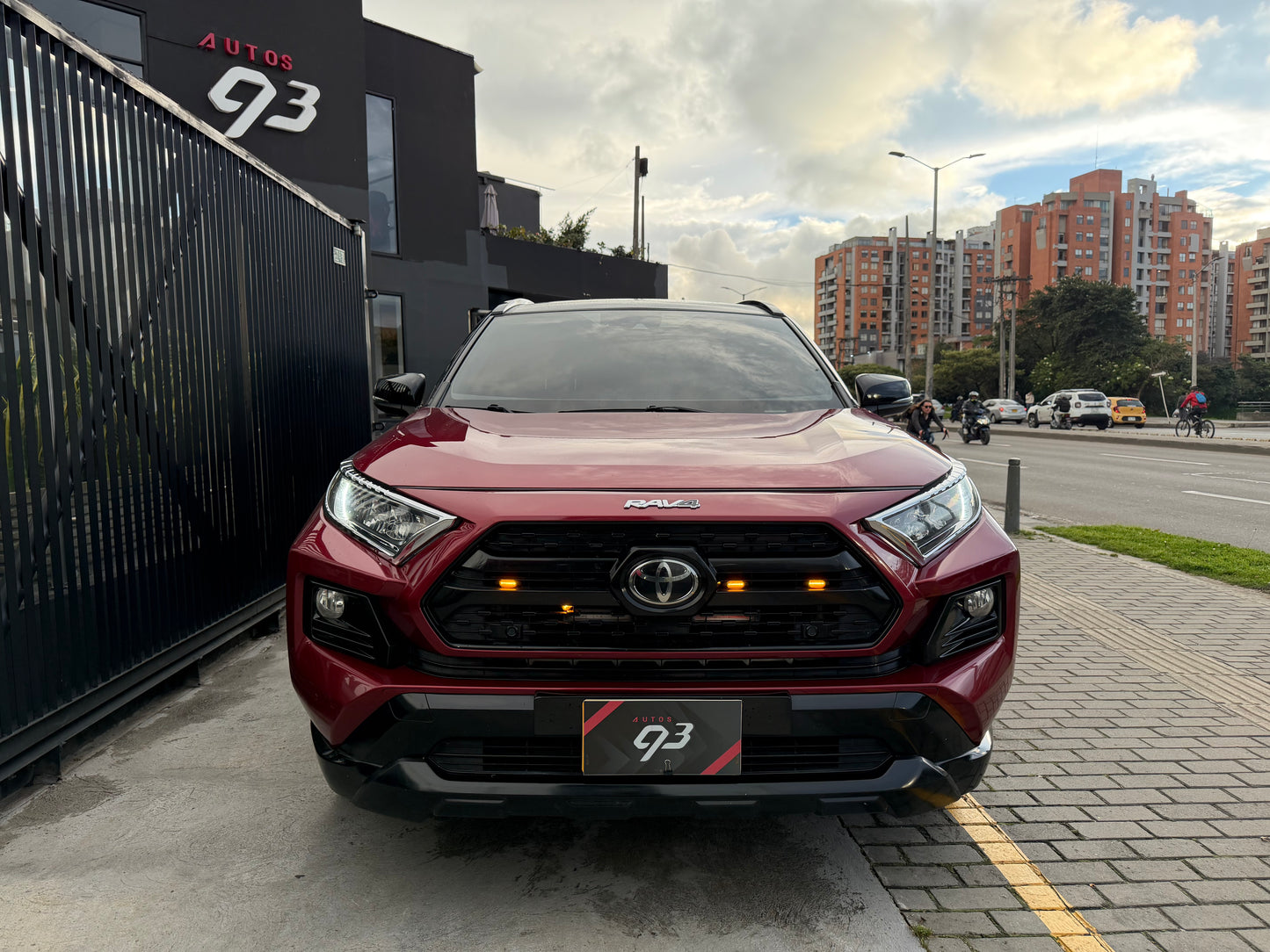 Toyota RAV4 X-ROAD 2.5 Modelo 2020 - Autos 93