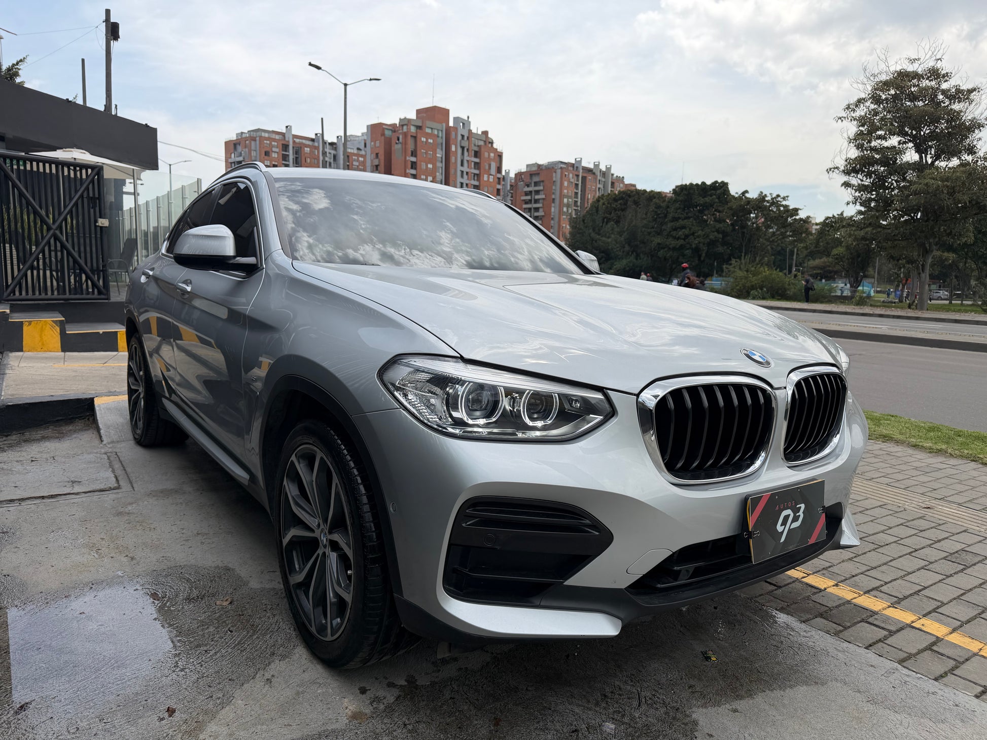 BMW X4 xDrive30i Modelo 2021 - Autos 93