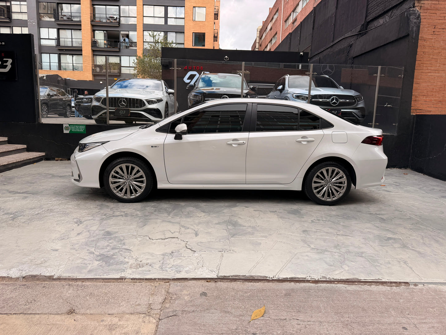 Toyota Corolla XEi Hybrid Modelo 2025