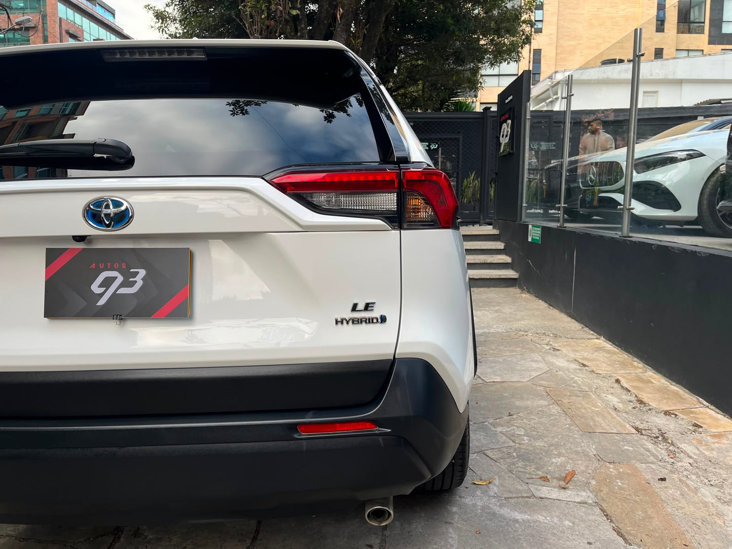 Toyota RAV4 LE Hybrid Modelo 2024