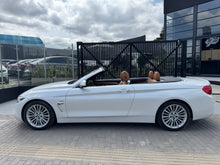 Cargar imagen en el visor de la galería, BMW 420I Cabriolet Luxury Modelo 2019
