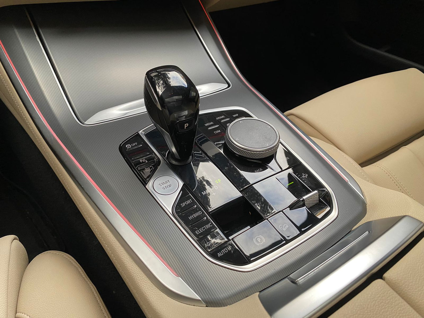 BMW X5 xDrive45E Blindada Modelo 2020 Híbrida - Autos 93