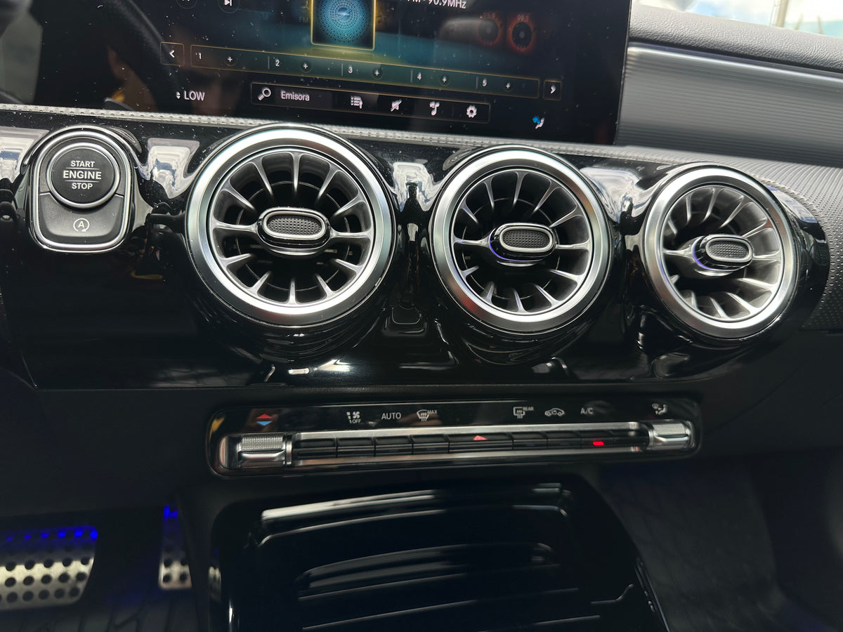 Mercedes-Benz AMG A 35 4MATIC Modelo 2022