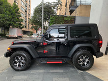 Cargar imagen en el visor de la galería, Jeep Wrangler Rubicon Modelo 2022
