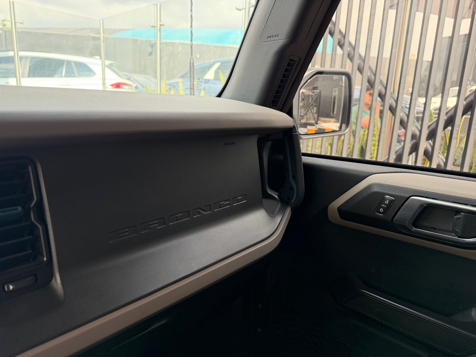 Ford Bronco Wildtrak Modelo 2024 - Autos 93