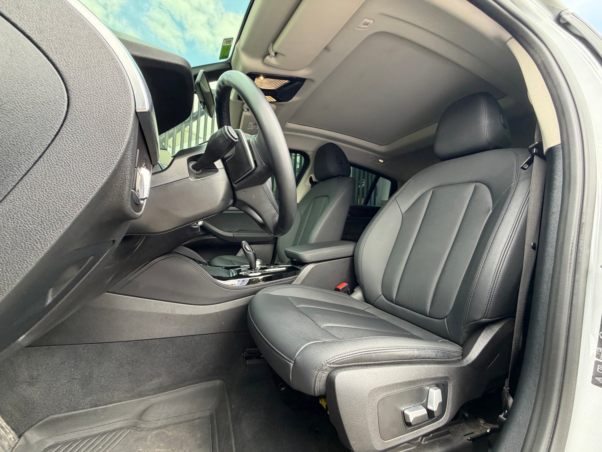 BMW X4 xDrive30i Modelo 2021 - Autos 93