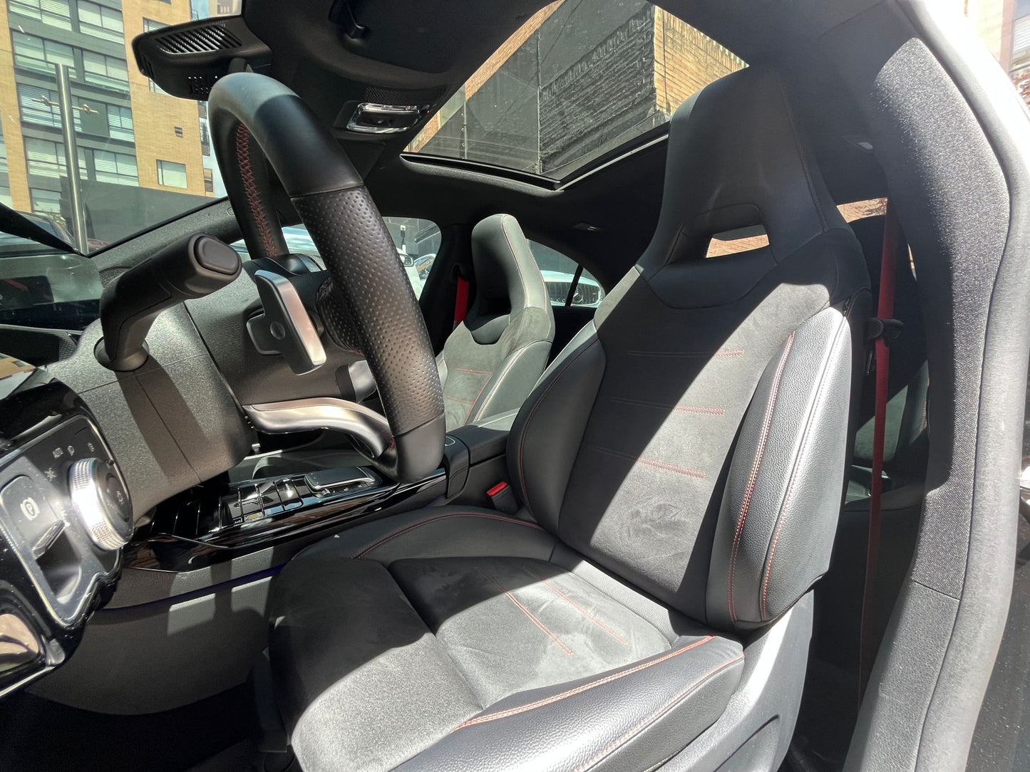 Mercedes-Benz CLA 35 AMG Modelo 2022 - Autos 93