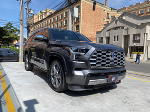 Toyota Sequoia Capstone Hibrida Modelo 2024