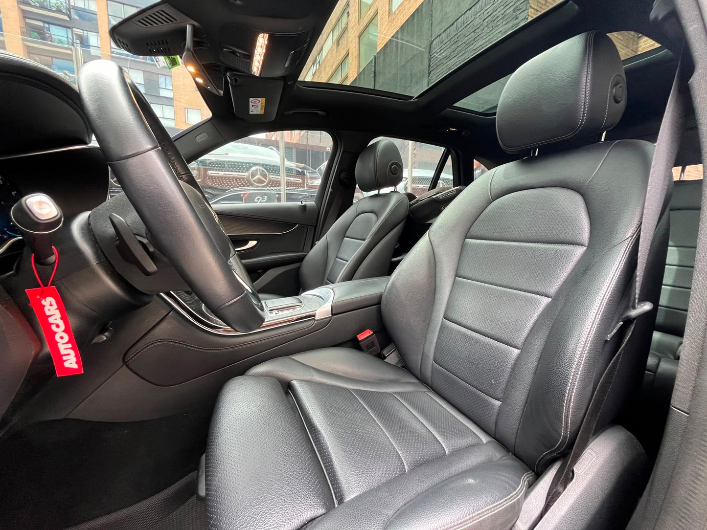 Mercedes-Benz GLC 300 4MATIC Modelo 2020