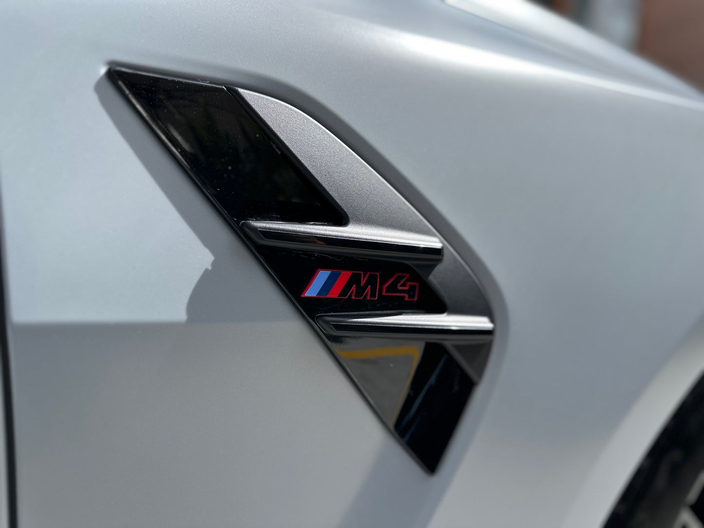 BMW M4 CSL Modelo 2023 - Autos 93