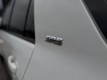 Cargar imagen en el visor de la galería, Toyota 4Runner SR5 Modelo 2023 - Autos 93
