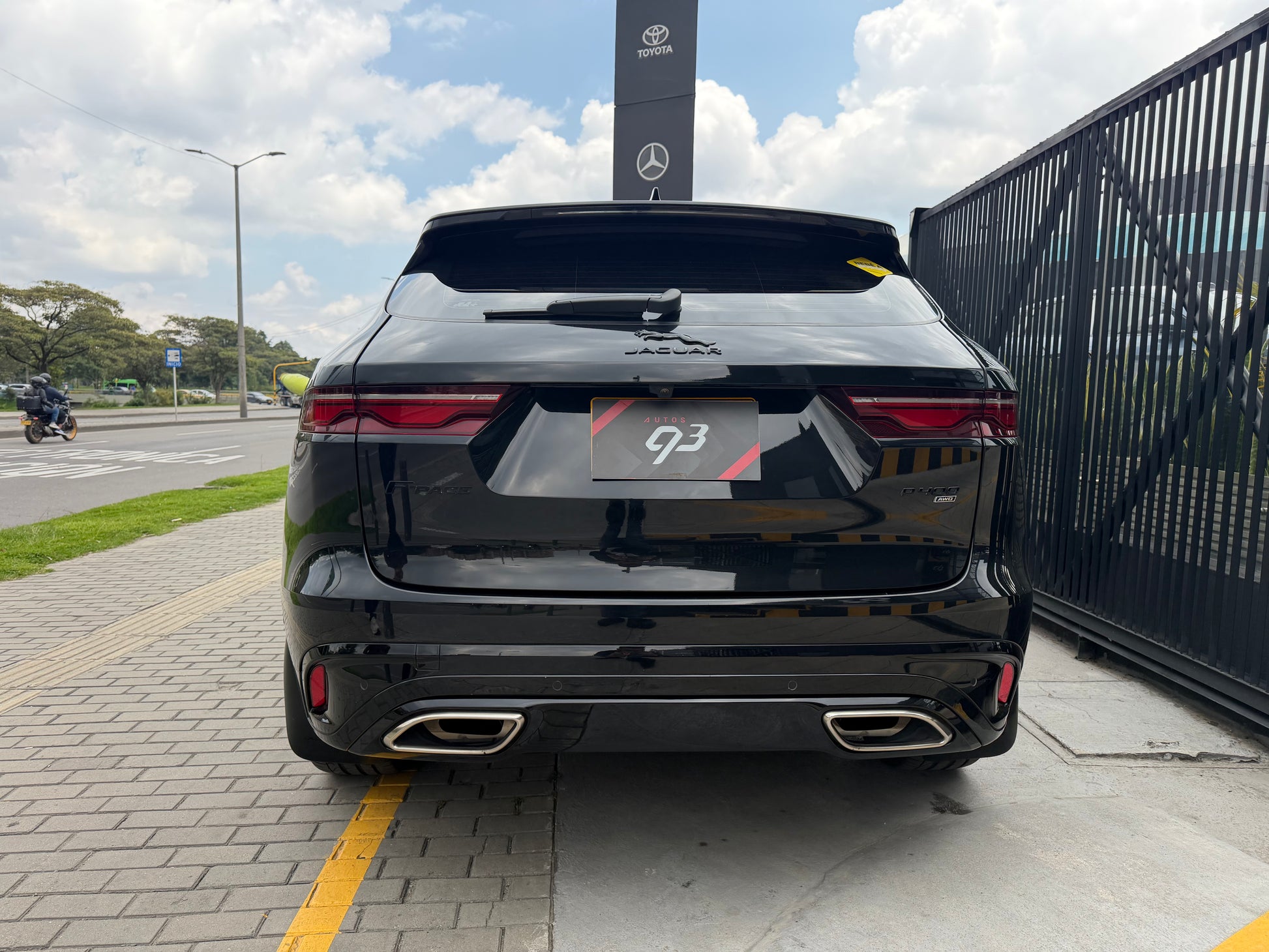 Jaguar F-Pace P400 MHEV Modelo 2021 - Autos 93
