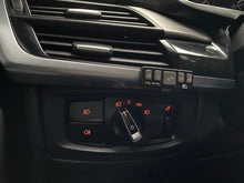 Cargar imagen en el visor de la galería, BMW X6 xDrive35I Blindada Modelo 2017
