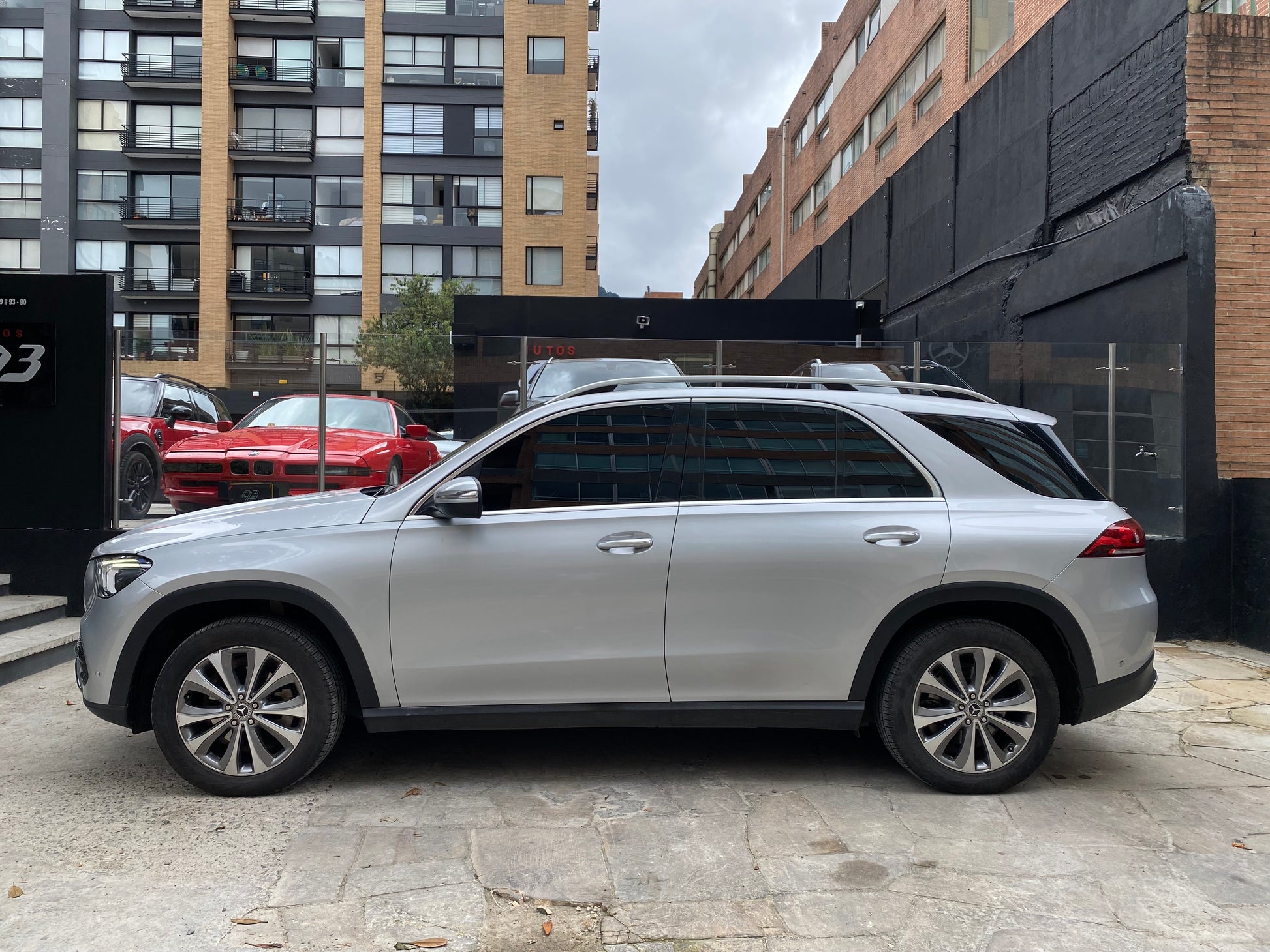 Mercedes-Benz GLE 300D 4MATIC Modelo 2020 - Autos 93