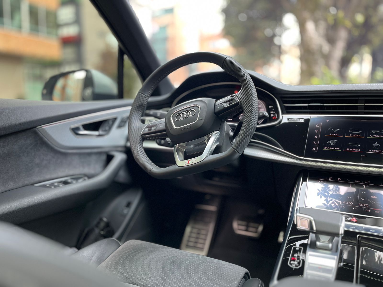 Audi Q7 Modelo 2025 - Autos 93