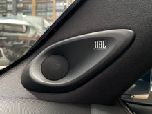 Cargar imagen en el visor de la galería, Toyota Land Cruiser 300 GR Sport Modelo 2024
