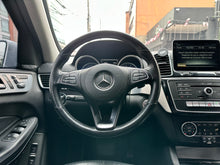 Cargar imagen en el visor de la galería, Mercedes-Benz GLS 500 4MATIC Modelo 2018
