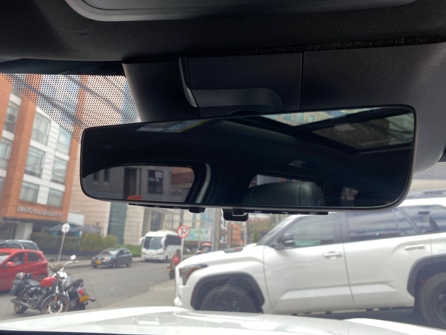 Toyota Sequoia Platinum Hibrida Modelo 2026 (IMPORTACIÓN) - Autos 93