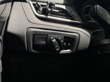 Cargar imagen en el visor de la galería, BMW 218I Active Tourer Modelo 2021
