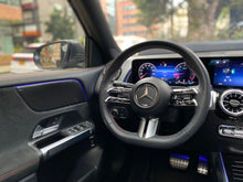 Cargar imagen en el visor de la galería, Mercedes-Benz GLB 200 Modelo 2024
