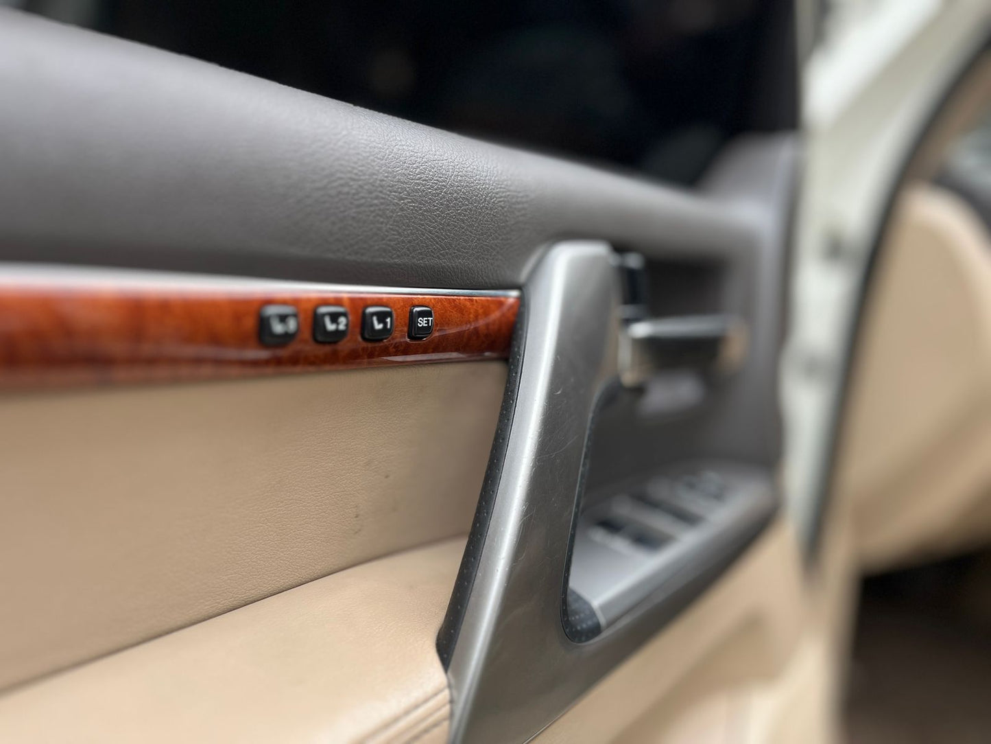 Toyota Land Cruiser 200 Modelo 2013