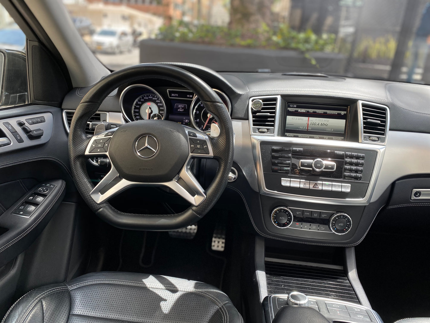 Mercedes-Benz ML63 AMG Modelo 2015 - Autos 93