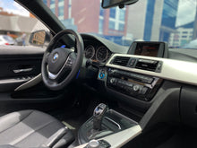 Cargar imagen en el visor de la galería, BMW 420I Cabrio Modelo 2016
