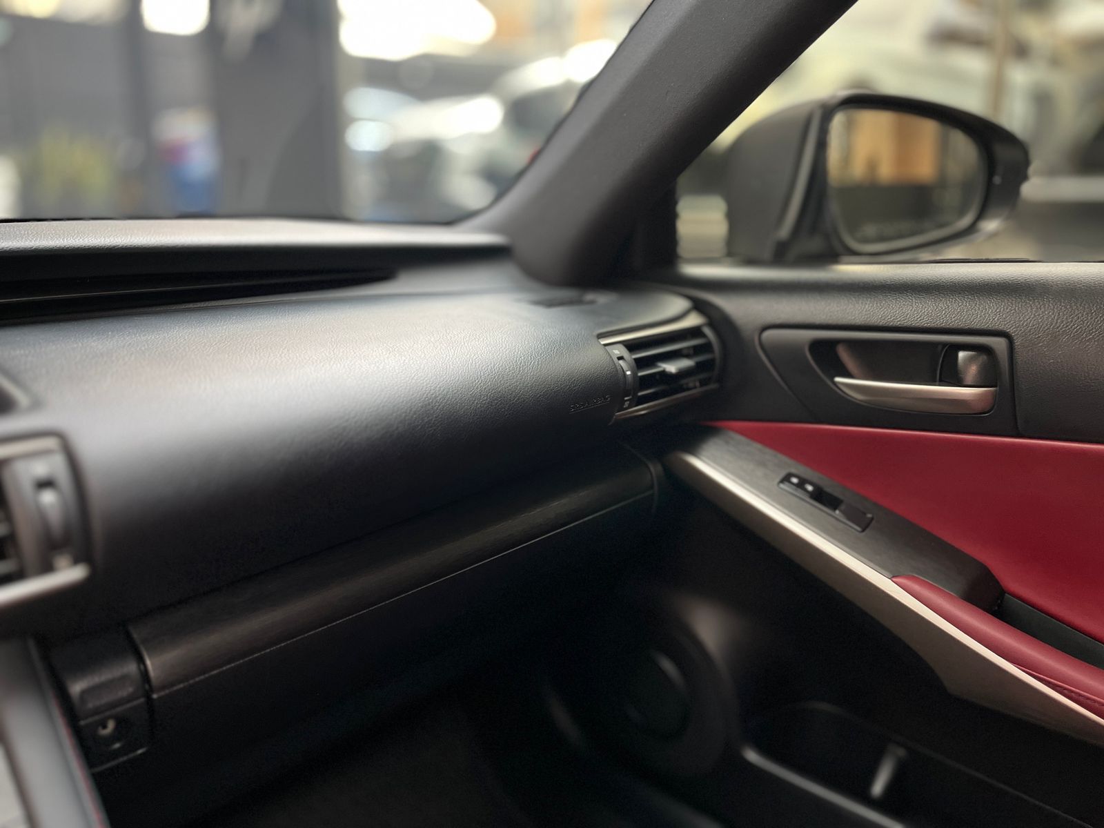 Lexus IS 300 Modelo 2019 - Autos 93