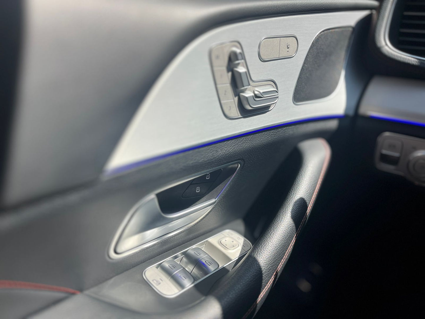 Mercedes Benz GLE 53 AMG 4Matic+ Modelo 2022 - Autos 93