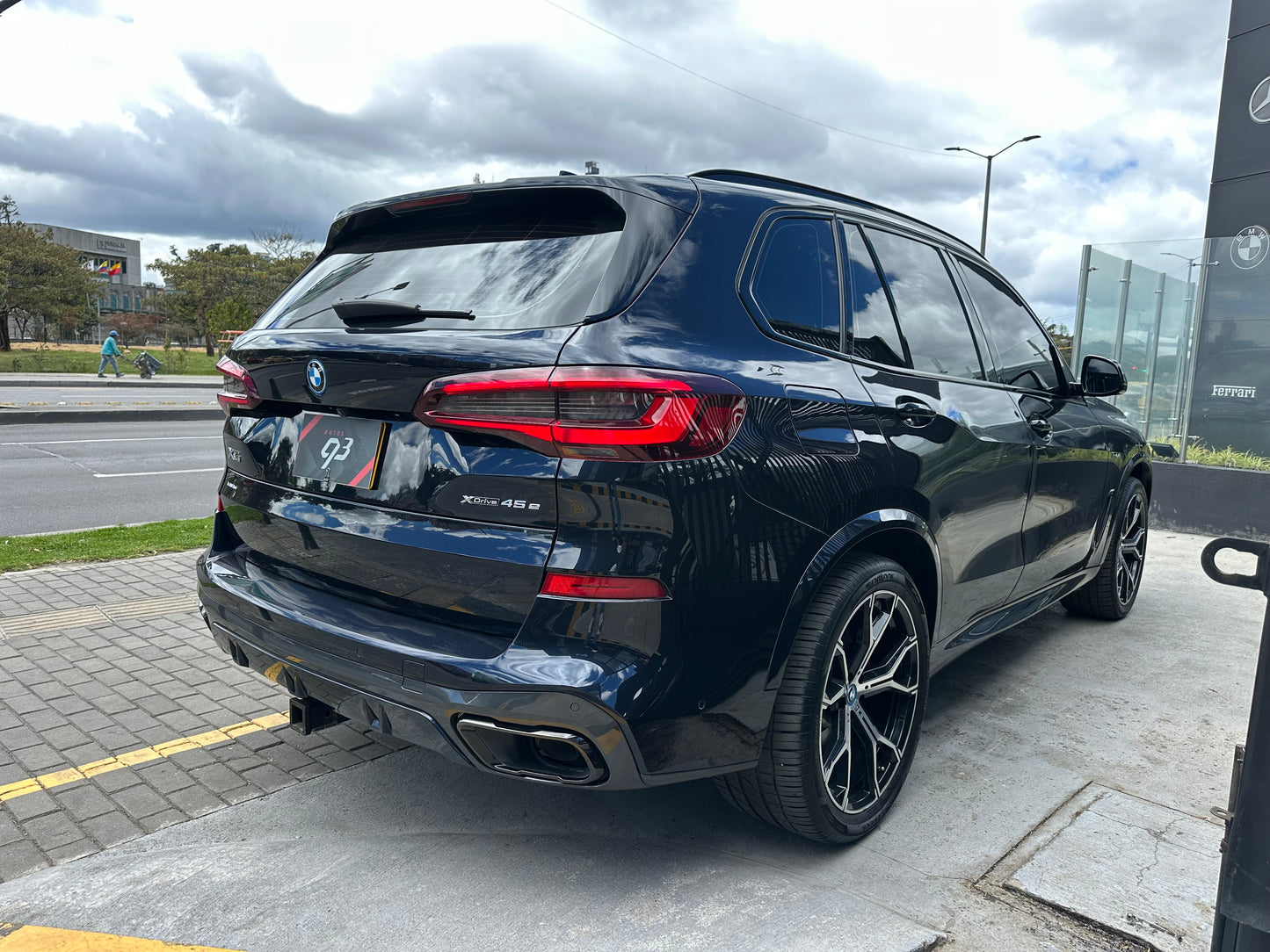 BMW X5 xDrive45e Modelo 2022