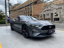 Cargar imagen en el visor de la galería, Ford Mustang GT Modelo 2022
