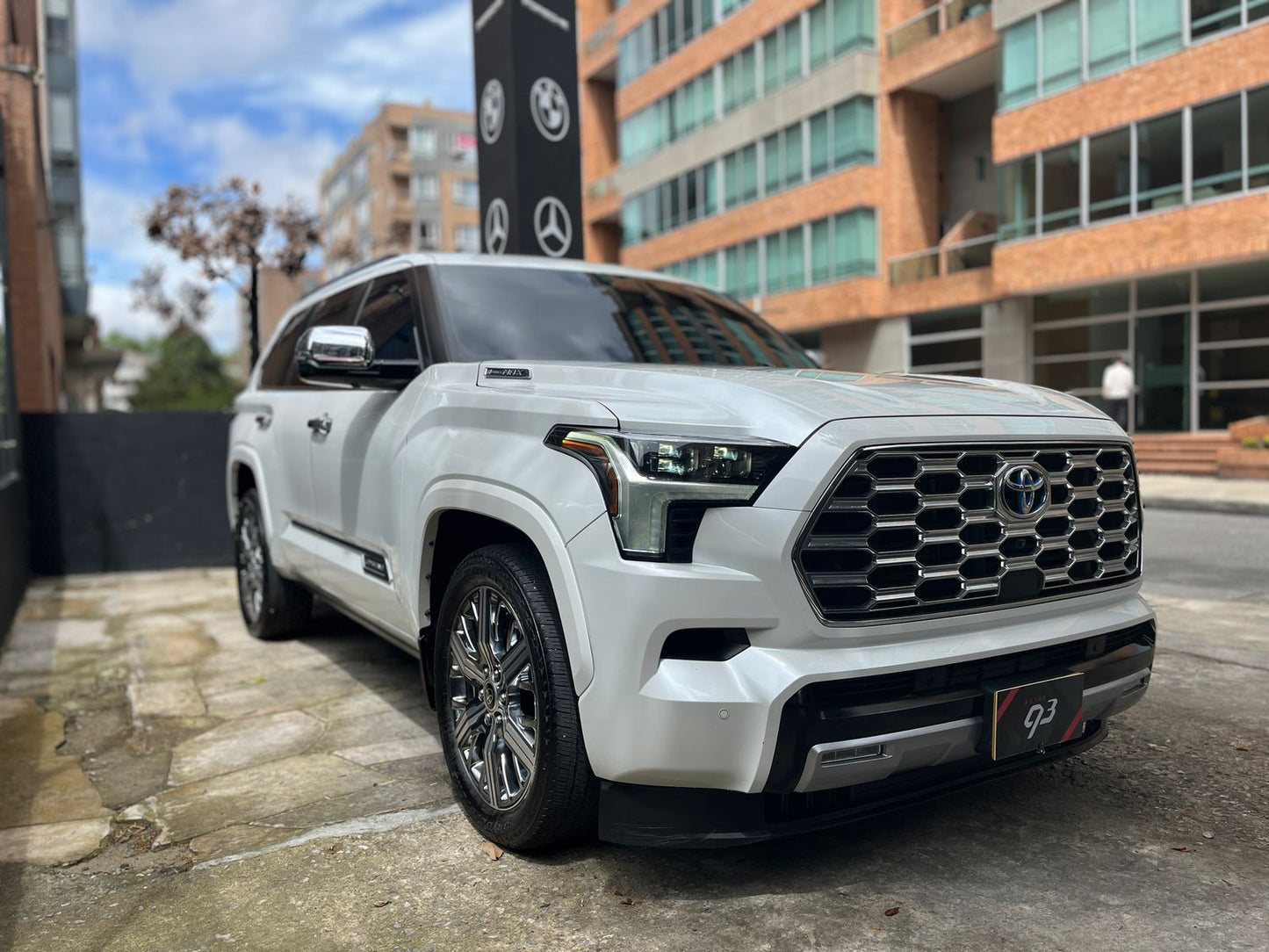 Toyota Sequoia Capstone Modelo 2024 - Autos 93