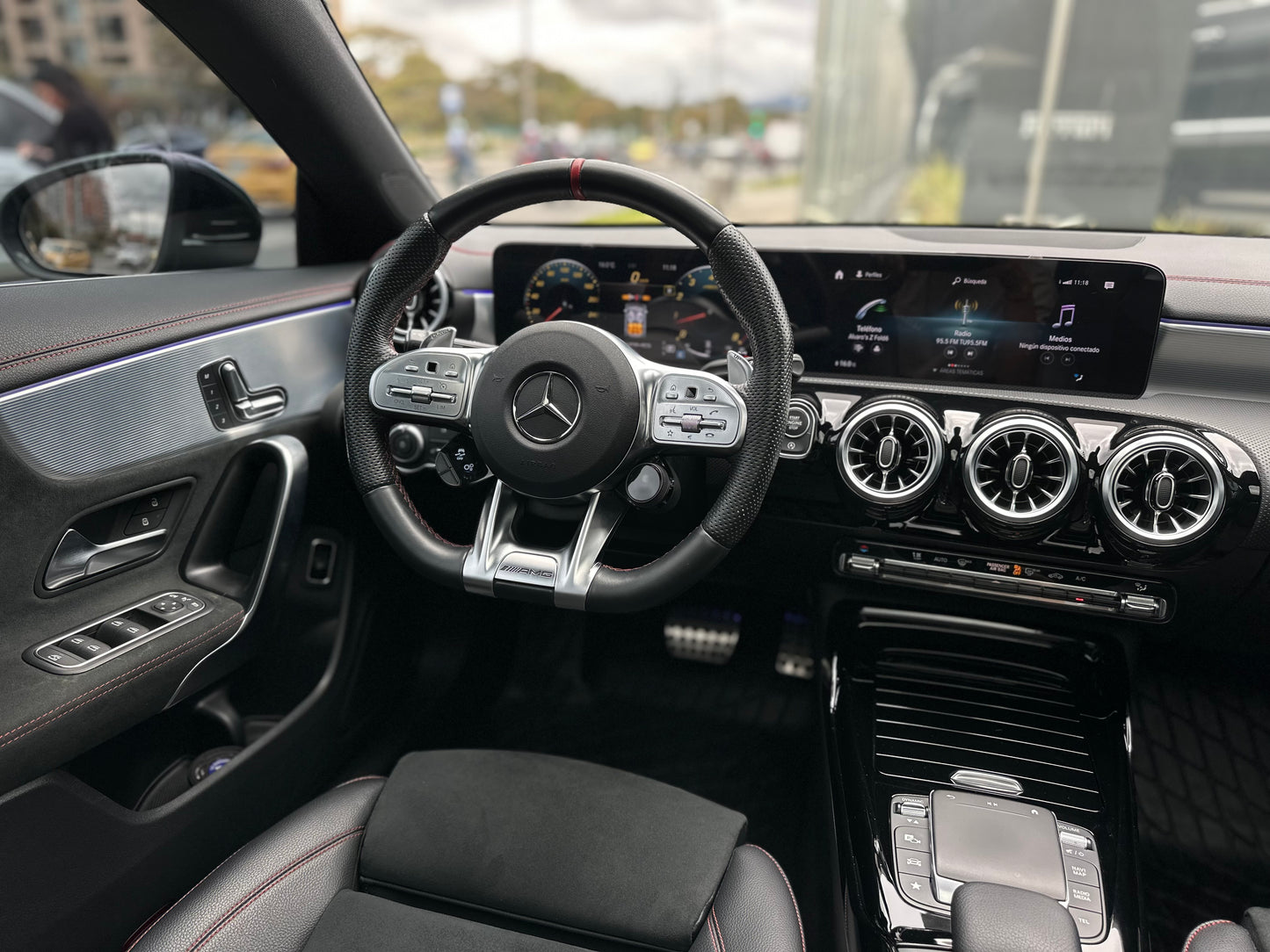 Mercedes-Benz AMG CLA 35 4MATIC Modelo 2023